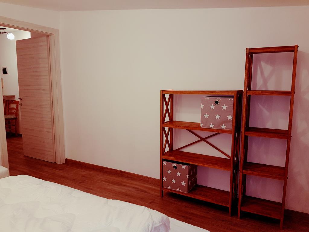 Apartment San Colombano Sant'Antonio  Екстериор снимка