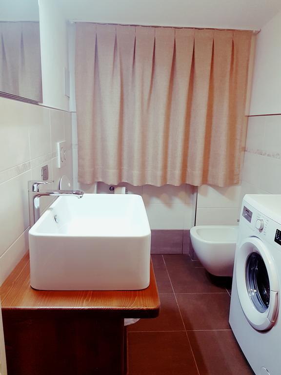 Apartment San Colombano Sant'Antonio  Екстериор снимка